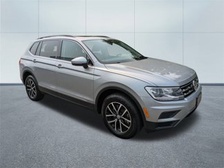 Used 2021 Volkswagen Tiguan SE w/ Panoramic Sunroof Package image 1
