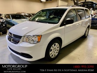 Used 2018 Dodge Grand Caravan SE image 1