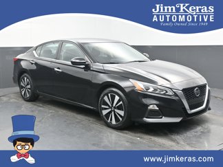 Certified 2022 Nissan Altima 2.5 SV image 1