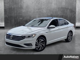 Used 2021 Volkswagen Jetta SEL Premium image 1