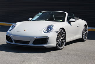 Certified 2018 Porsche 911 Carrera image 1