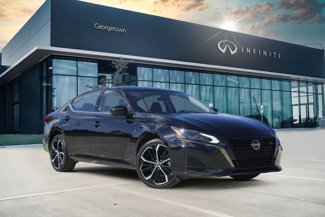Used 2024 Nissan Altima 2.5 SR image 1