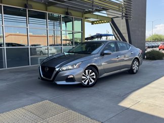 Used 2020 Nissan Altima 2.5 S image 1