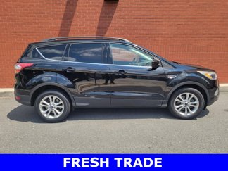 Used 2018 Ford Escape SE w/ SE Sync 3 Package image 1