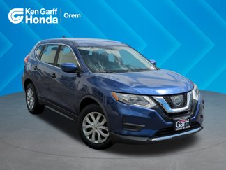 Used 2017 Nissan Rogue S image 1