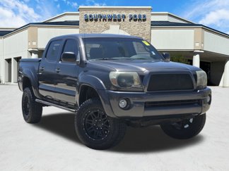 Used 2010 Toyota Tacoma 4x4 Double Cab image 1