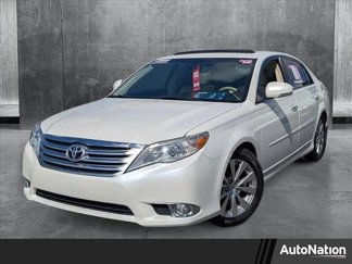 Used 2012 Toyota Avalon Limited image 1