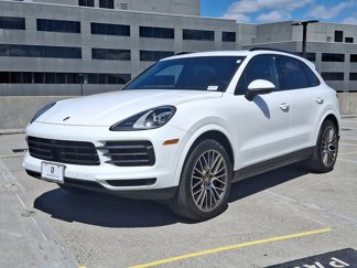 Certified 2023 Porsche Cayenne image 1