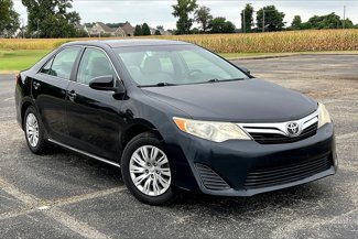Used 2012 Toyota Camry L image 1