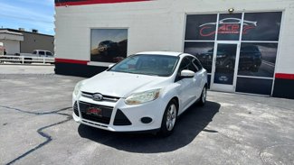 Used 2014 Ford Focus SE image 1