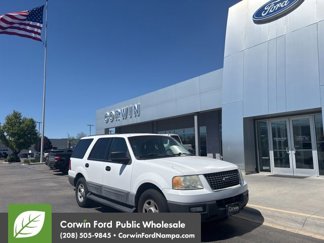 Used 2004 Ford Expedition XLT image 1
