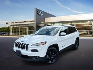 Used 2018 Jeep Cherokee Latitude w/ Altitude Package image 1