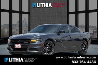 Used 2019 Dodge Charger SXT image 1