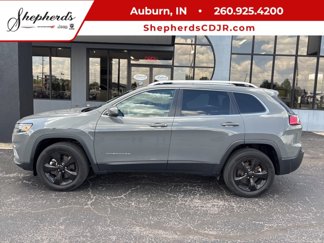 Used 2021 Jeep Cherokee Limited image 1
