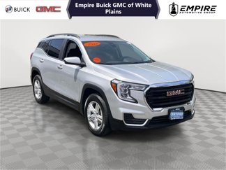 Used 2022 GMC Terrain SLE w/ Driver Convenience Package image 1