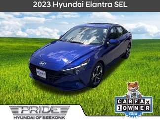 Used 2023 Hyundai Elantra SEL w/ Convenience Package image 1