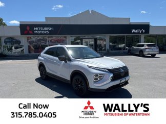 New 2025 Mitsubishi Eclipse Cross LE image 1