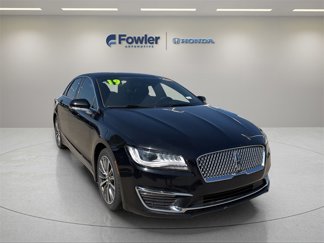 Used 2019 Lincoln MKZ Reserve image 1