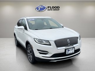 Used 2019 Lincoln MKC Reserve w/ MKC Climate Package image 1