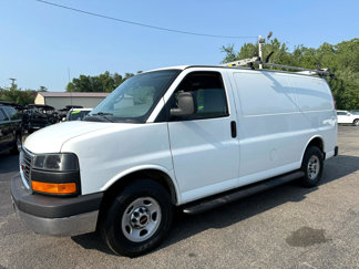 Used 2016 GMC Savana 2500 image 1