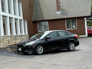 Used 2018 Ford Focus SE image 1