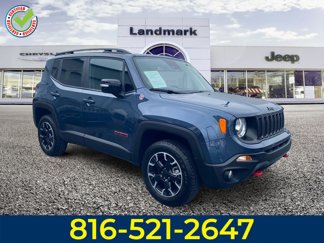 Used 2023 Jeep Renegade Trailhawk w/ Trailhawk Elite Group image 1