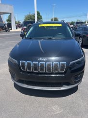 Used 2019 Jeep Cherokee Latitude w/ Popular Appearance Group image 1