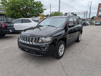 Used 2016 Jeep Compass Latitude image 1