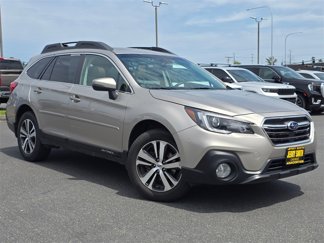 Used 2018 Subaru Outback 2.5i Limited image 1