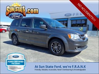 Used 2017 Dodge Grand Caravan SXT image 1