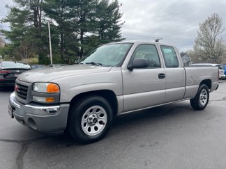 Used 2005 GMC Sierra 1500 W/T w/ Light Duty Power Package image 1