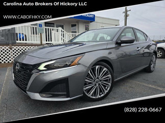 Used 2023 Nissan Altima 2.5 SL image 1