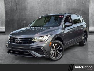 Used 2022 Volkswagen Tiguan S image 1