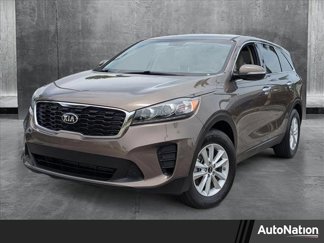 Used 2019 Kia Sorento LX image 1