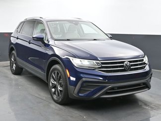 Used 2023 Volkswagen Tiguan SE image 1