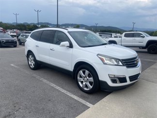 Used 2017 Chevrolet Traverse LT w/ Style and Technology Package image 1