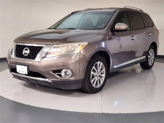 Used 2014 Nissan Pathfinder SL w/ SL Tech Package image 1