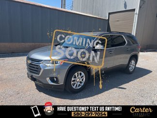 Used 2021 Chevrolet Traverse LT image 1