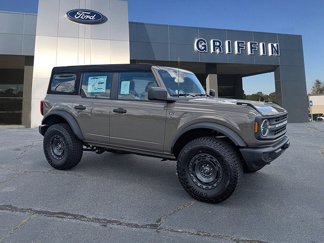 New 2025 Ford Bronco 4-Door image 1