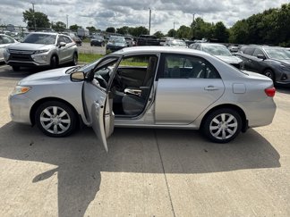 Used 2013 Toyota Corolla LE image 1