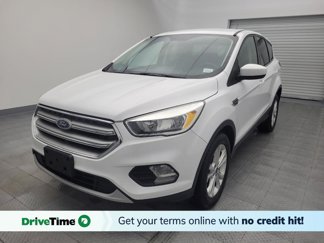 Used 2017 Ford Escape SE image 1