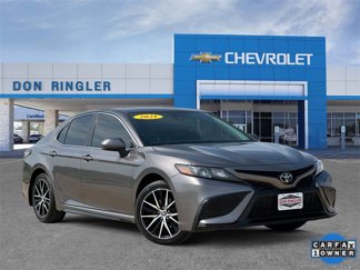 Used 2021 Toyota Camry SE w/ Carpet Mat Package (TMS) image 1