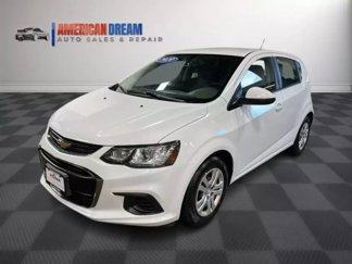 Used 2020 Chevrolet Sonic LT image 1