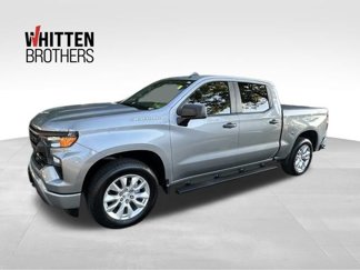 Used 2024 Chevrolet Silverado 1500 Custom image 1