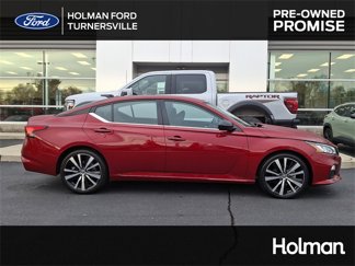 Used 2020 Nissan Altima 2.5 SR image 1