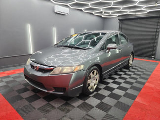 Used 2010 Honda Civic LX image 1