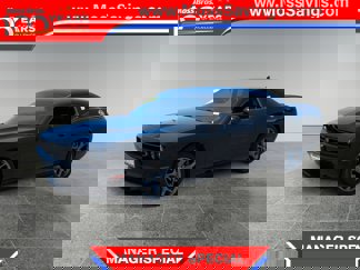 Used 2017 Dodge Challenger SXT Plus image 1