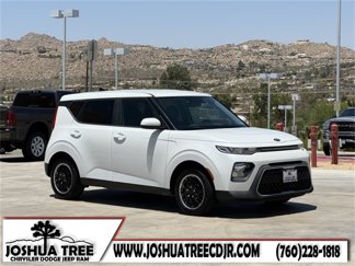Used 2020 Kia Soul LX image 1