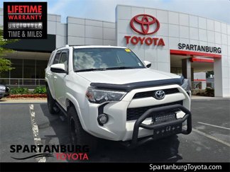 Used 2017 Toyota 4Runner SR5 image 1