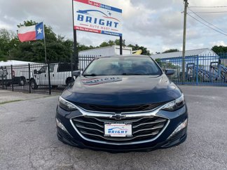 Used 2021 Chevrolet Malibu LT image 1